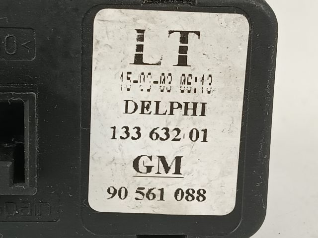 bontott OPEL CORSA C Bal első Ablakemelő Kapcsoló