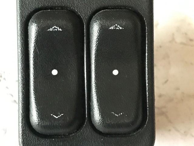 bontott OPEL CORSA C Bal első Ablakemelő Kapcsoló