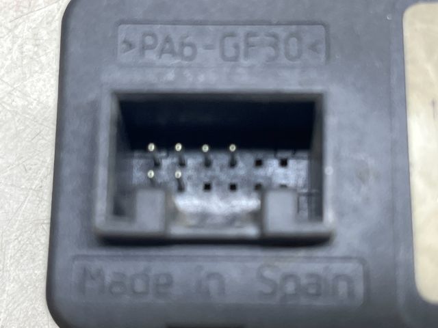 bontott OPEL CORSA C Bal első Ablakemelő Kapcsoló