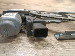 bontott OPEL CORSA C Bal első Ablakemelő Szerkezet (Elektromos)