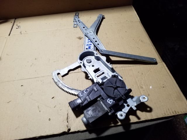 bontott OPEL CORSA C Bal első Ablakemelő Szerkezet (Elektromos)