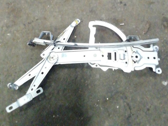 bontott OPEL CORSA C Bal első Ablakemelő Szerkezet (Elektromos)