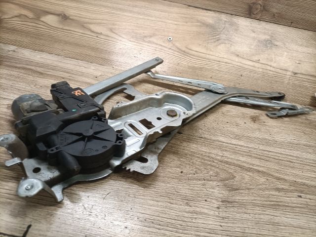 bontott OPEL CORSA C Bal első Ablakemelő Szerkezet (Elektromos)