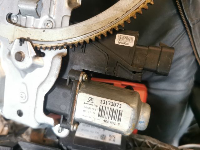 bontott OPEL CORSA C Bal első Ablakemelő Szerkezet (Elektromos)