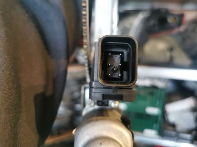 bontott OPEL CORSA C Bal első Ablakemelő Szerkezet (Elektromos)