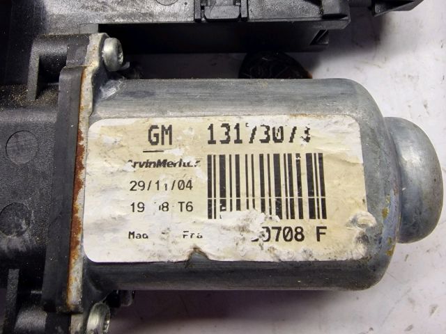 bontott OPEL CORSA C Bal első Ablakemelő Szerkezet (Elektromos)