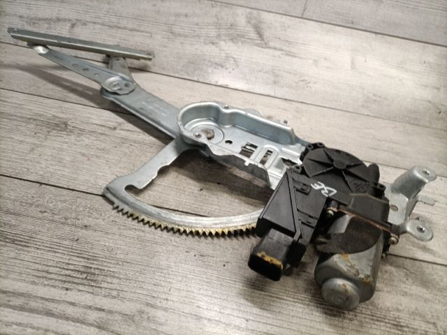 bontott OPEL CORSA C Bal első Ablakemelő Szerkezet (Elektromos)