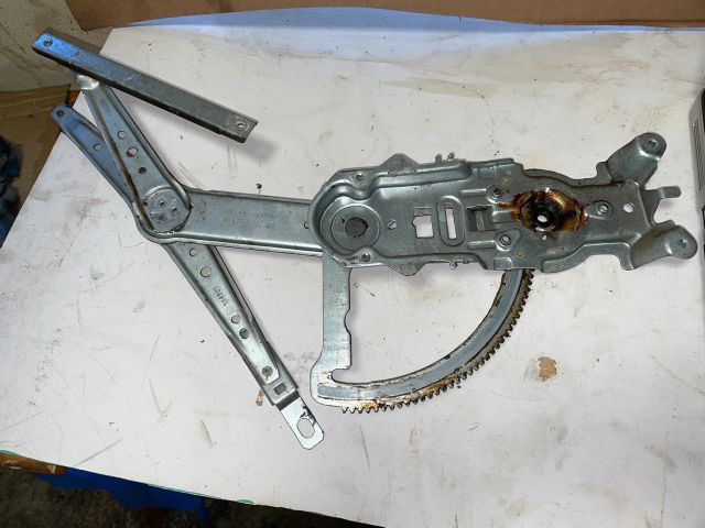 bontott OPEL CORSA C Bal első Ablakemelő Szerkezet (Elektromos)