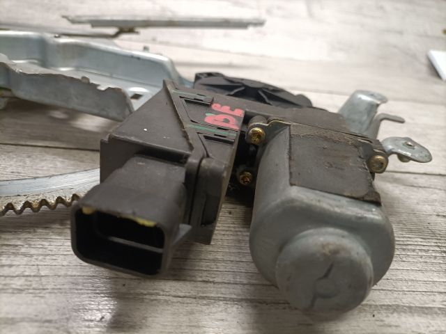 bontott OPEL CORSA C Bal első Ablakemelő Szerkezet (Elektromos)