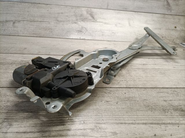 bontott OPEL CORSA C Bal első Ablakemelő Szerkezet (Elektromos)