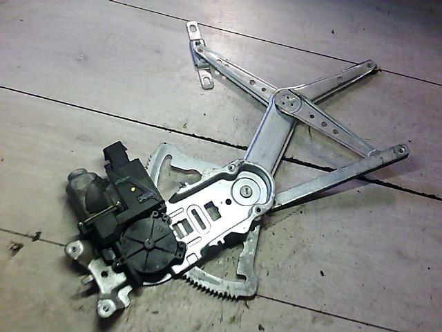 bontott OPEL CORSA C Bal első Ablakemelő Szerkezet (Elektromos)