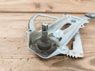 bontott OPEL CORSA C Bal első Ablakemelő Szerkezet (Mechanikus)