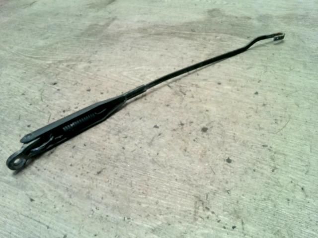 bontott OPEL CORSA C Bal első Ablaktörlő Kar