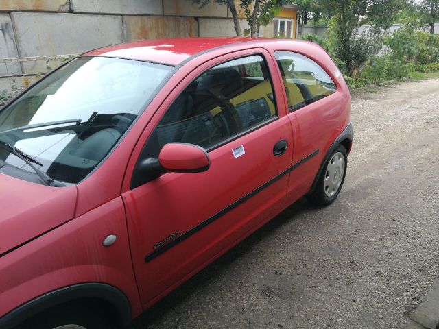 bontott OPEL CORSA C Bal első Ablakvezető Gumi