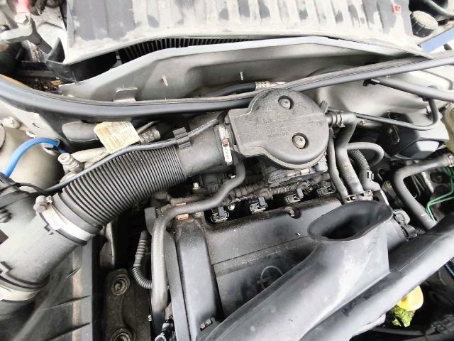 bontott OPEL CORSA C Bal első Ajtó Kárpit