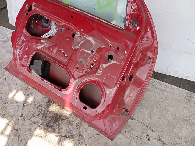 bontott OPEL CORSA C Bal első Ajtó (Részeivel)