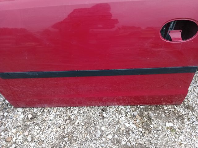 bontott OPEL CORSA C Bal első Ajtó (Részeivel)