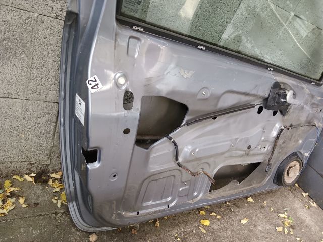 bontott OPEL CORSA C Bal első Ajtó (Részeivel)