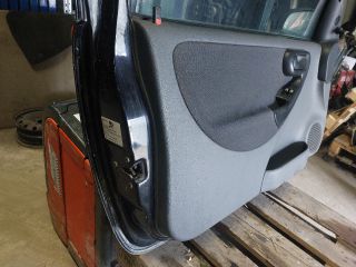 bontott OPEL CORSA C Bal első Ajtó (Részeivel)
