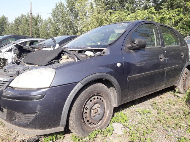 bontott OPEL CORSA C Bal első Ajtó (Üres lemez)