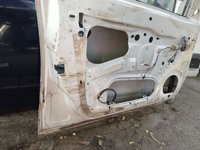bontott OPEL CORSA C Bal első Ajtó (Üres lemez)