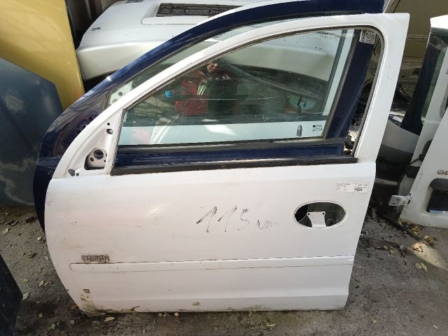 bontott OPEL CORSA C Bal első Ajtó (Üres lemez)