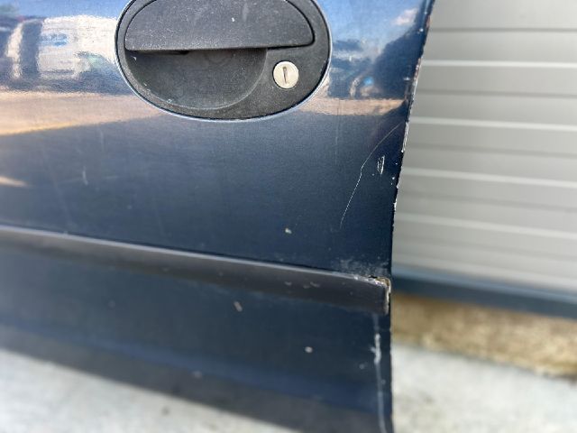 bontott OPEL CORSA C Bal első Ajtó (Üres lemez)