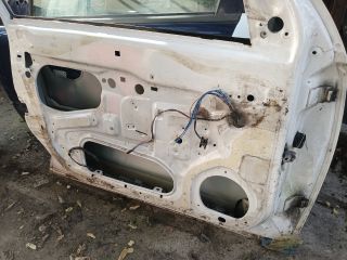 bontott OPEL CORSA C Bal első Ajtó (Üres lemez)