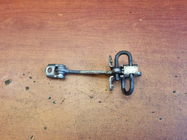 bontott OPEL CORSA C Bal első Ajtóhatároló