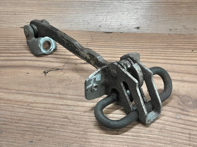 bontott OPEL CORSA C Bal első Ajtóhatároló