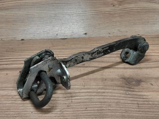 bontott OPEL CORSA C Bal első Ajtóhatároló