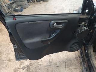 bontott OPEL CORSA C Bal első Ajtóhatároló