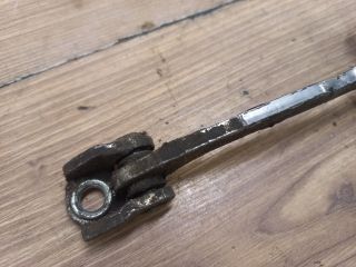 bontott OPEL CORSA C Bal első Ajtóhatároló