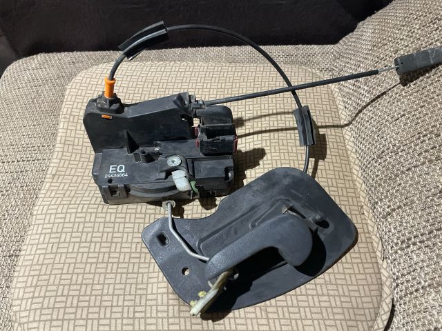 bontott OPEL CORSA C Bal első Ajtózár