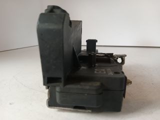 bontott OPEL CORSA C Bal első Ajtózár