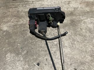 bontott OPEL CORSA C Bal első Ajtózár