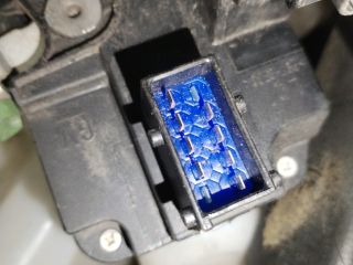 bontott OPEL CORSA C Bal első Ajtózár