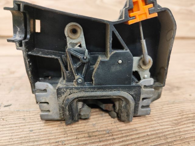 bontott OPEL CORSA C Bal első Ajtózár