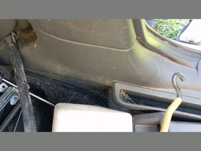 bontott OPEL CORSA C Bal első Belső Küszöb Burkolat