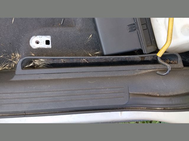 bontott OPEL CORSA C Bal első Belső Küszöb Burkolat