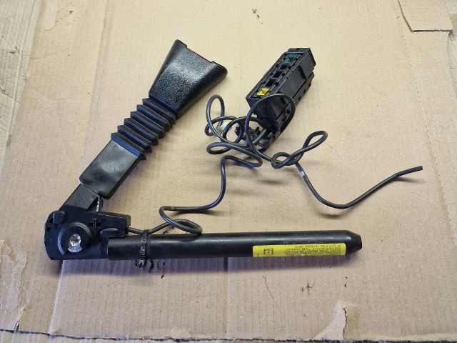 bontott OPEL CORSA C Bal első Biztonsági Öv Csat