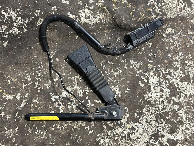 bontott OPEL CORSA C Bal első Biztonsági Öv Csat