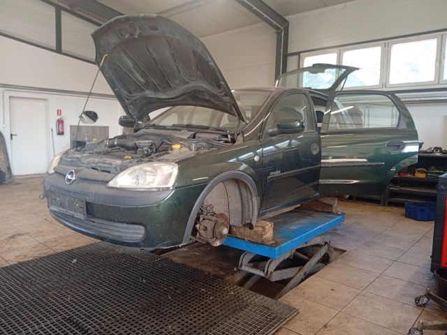 bontott OPEL CORSA C Bal első Biztonsági Öv