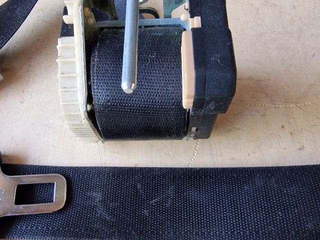 bontott OPEL CORSA C Bal első Biztonsági Öv