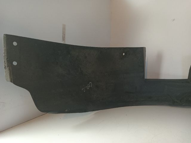 bontott OPEL CORSA C Bal első Dobbetét (Kerékjárati, Műanyag)