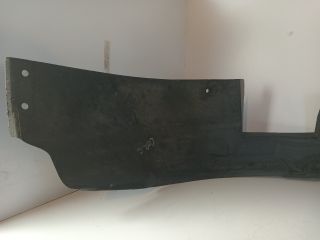 bontott OPEL CORSA C Bal első Dobbetét (Kerékjárati, Műanyag)