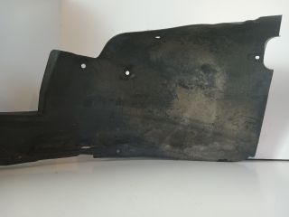 bontott OPEL CORSA C Bal első Dobbetét (Kerékjárati, Műanyag)