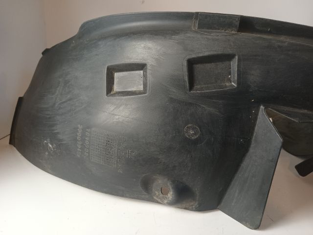 bontott OPEL CORSA C Bal első Dobbetét (Kerékjárati, Műanyag)