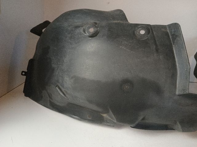 bontott OPEL CORSA C Bal első Dobbetét (Kerékjárati, Műanyag)