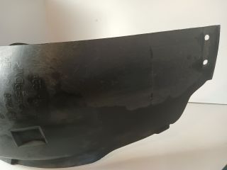 bontott OPEL CORSA C Bal első Dobbetét (Kerékjárati, Műanyag)